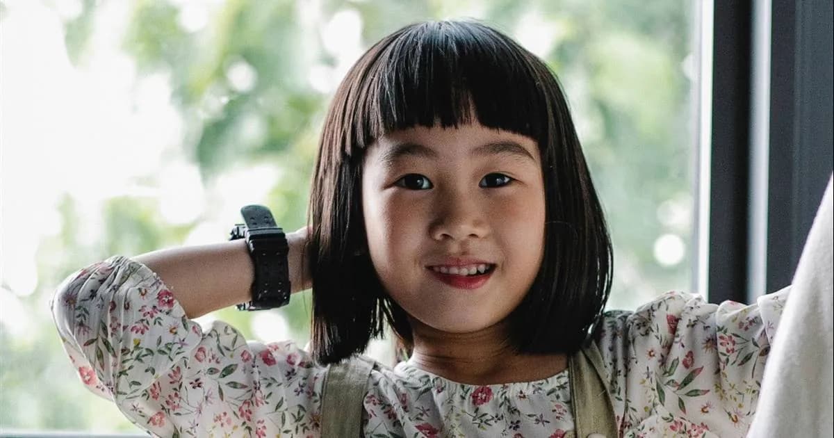 Bob Clásico con Flequillo - Peinado para niñas