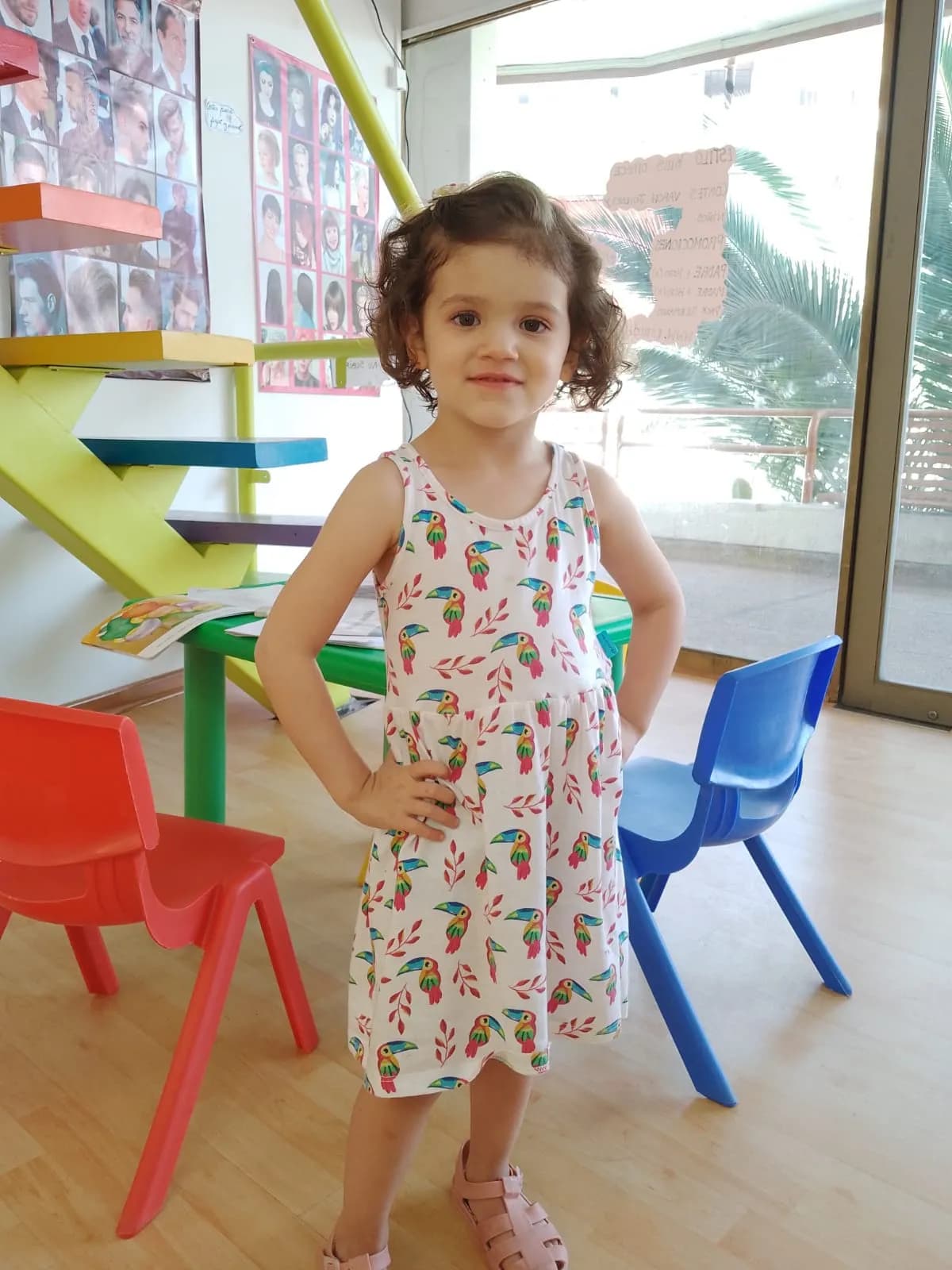 Estilo Kids - Corte con rulos para niñas